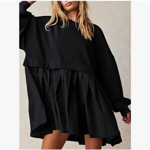 NWT Dokuritu Sweatshirt Dress
